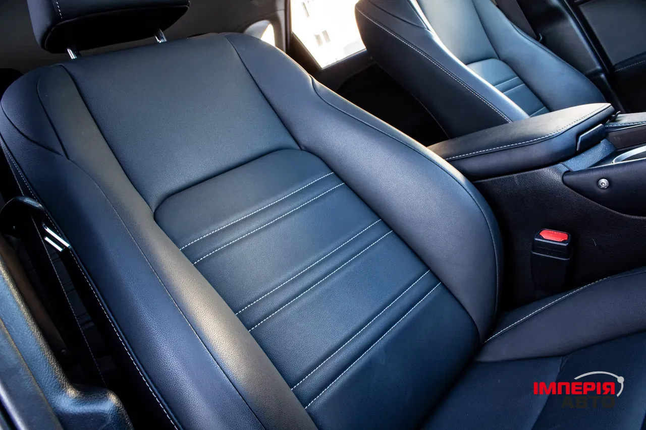 Lexus NX - фото 38