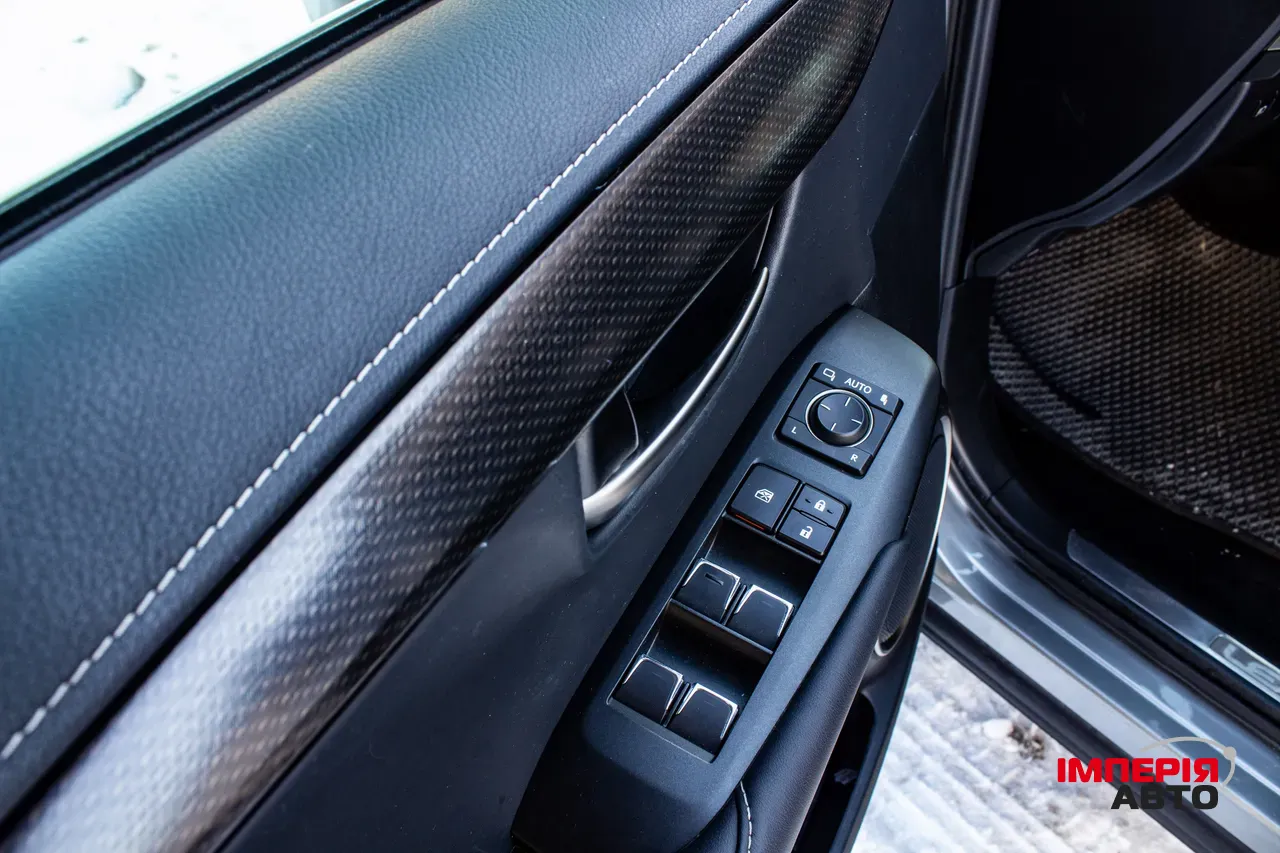 Lexus NX - фото 39