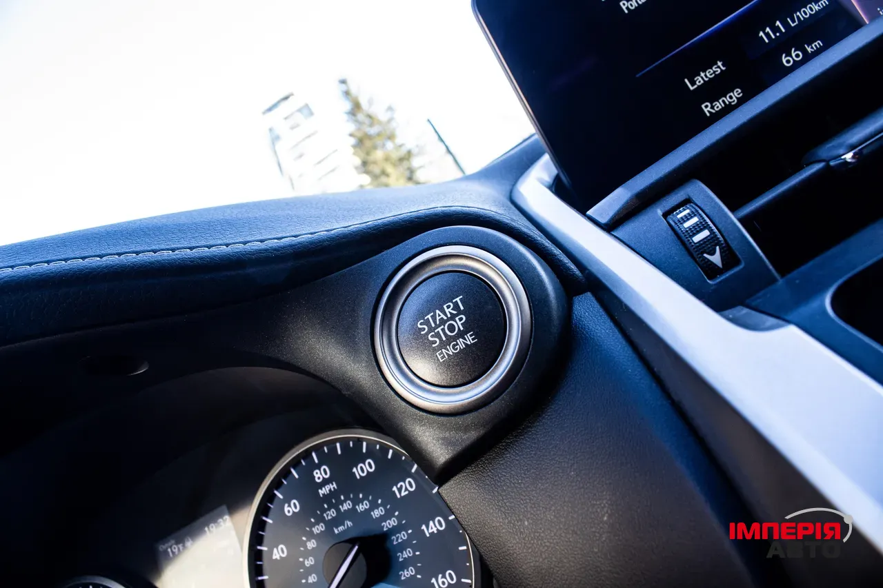 Lexus NX - фото 48