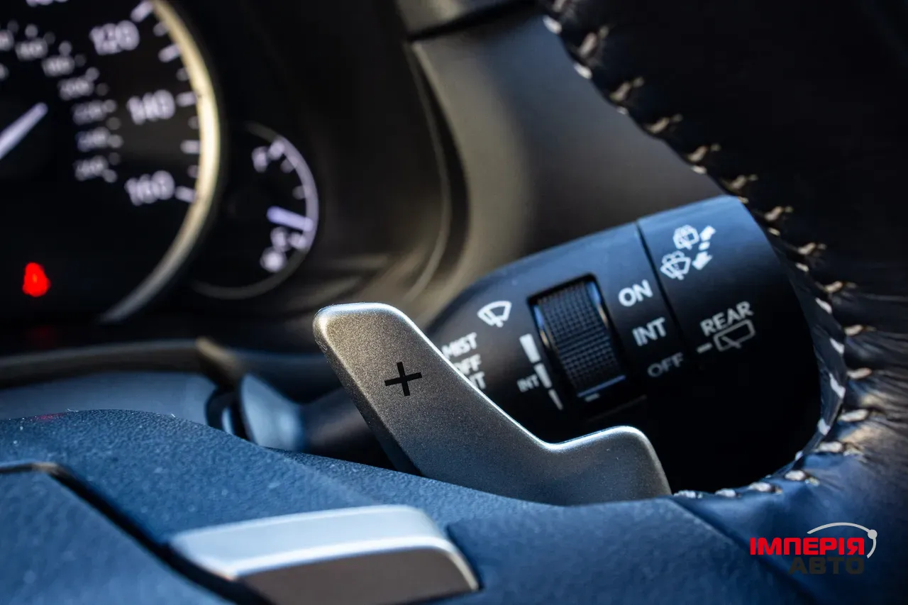 Lexus NX - фото 55