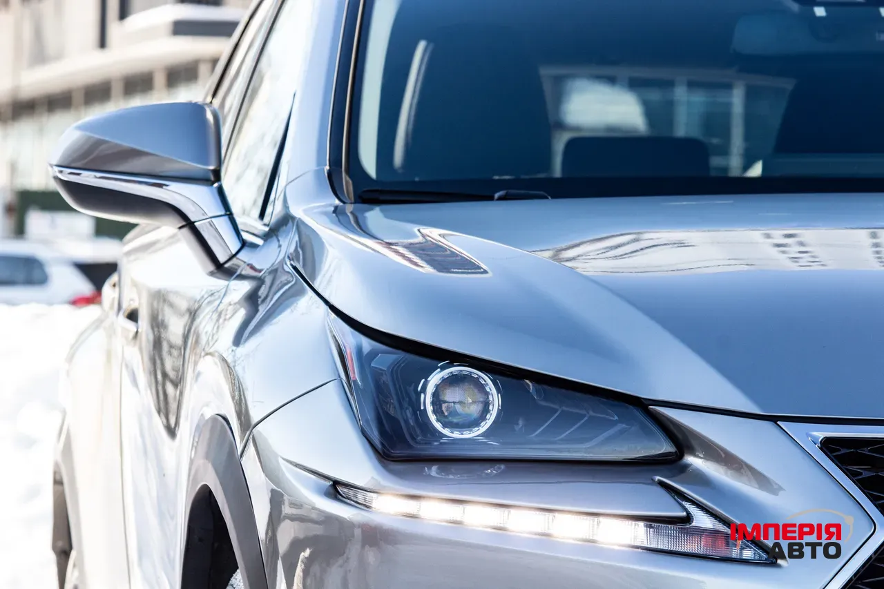 Lexus NX - фото 2