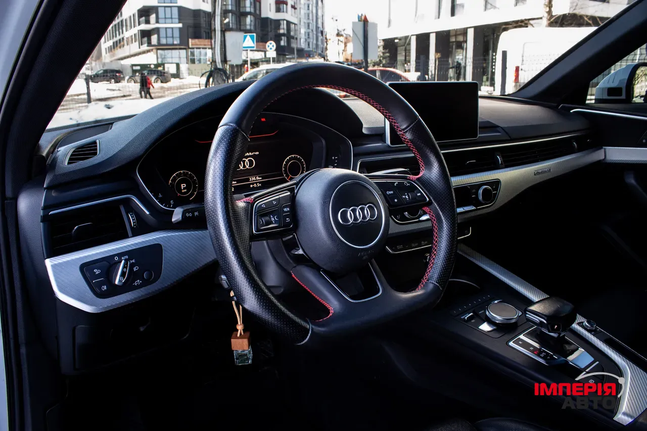 Audi A4 - фото 29