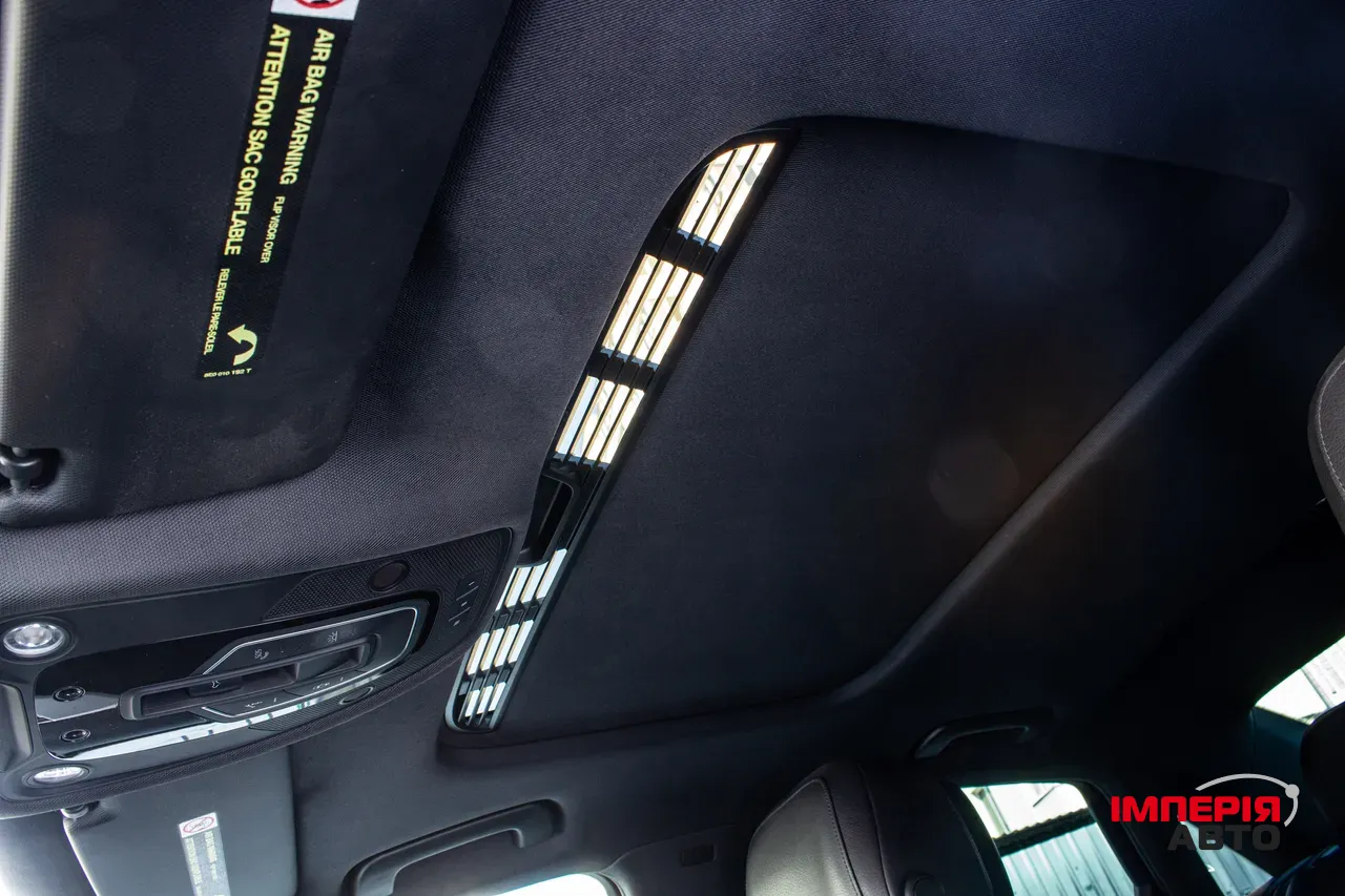 Audi A4 - фото 38