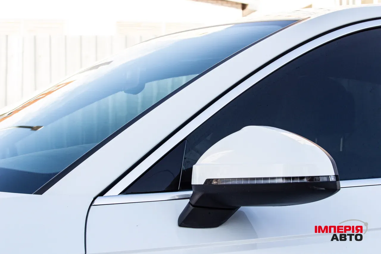 Audi A4 - фото 57