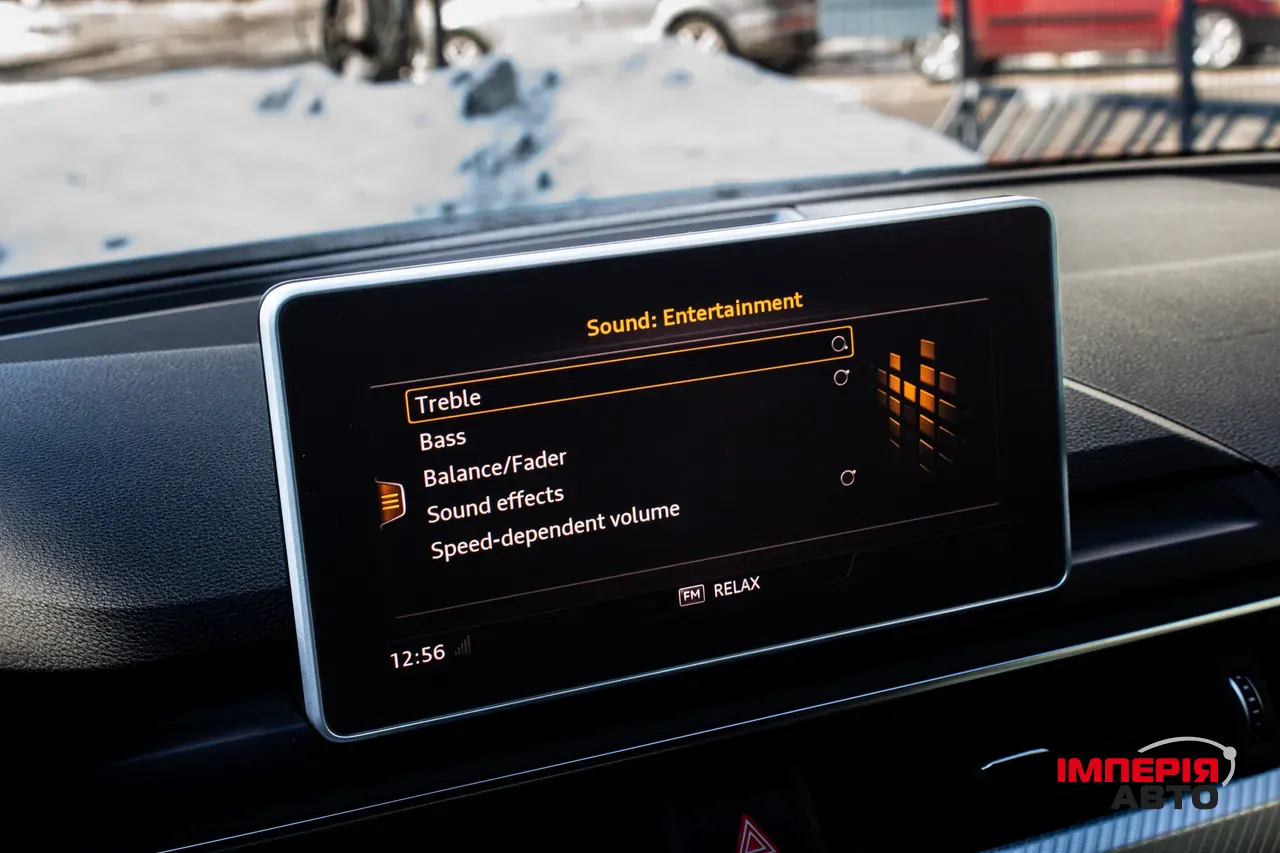 Audi A4 - фото 44