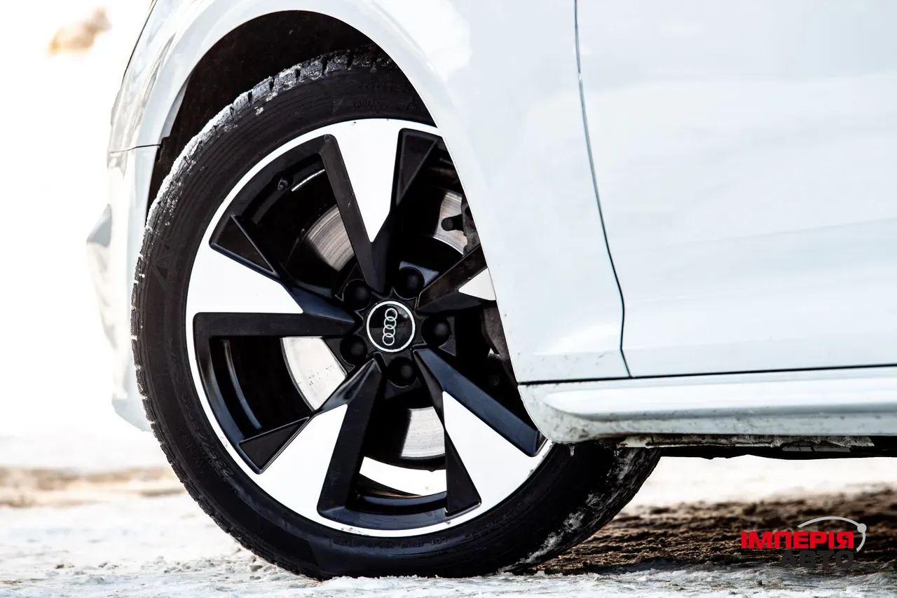 Audi A4 - фото 61