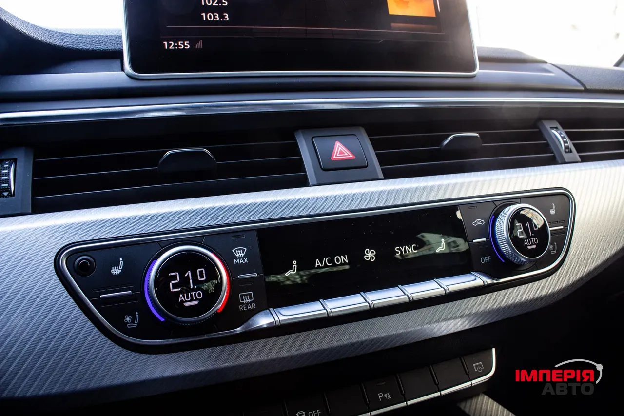 Audi A4 - фото 41