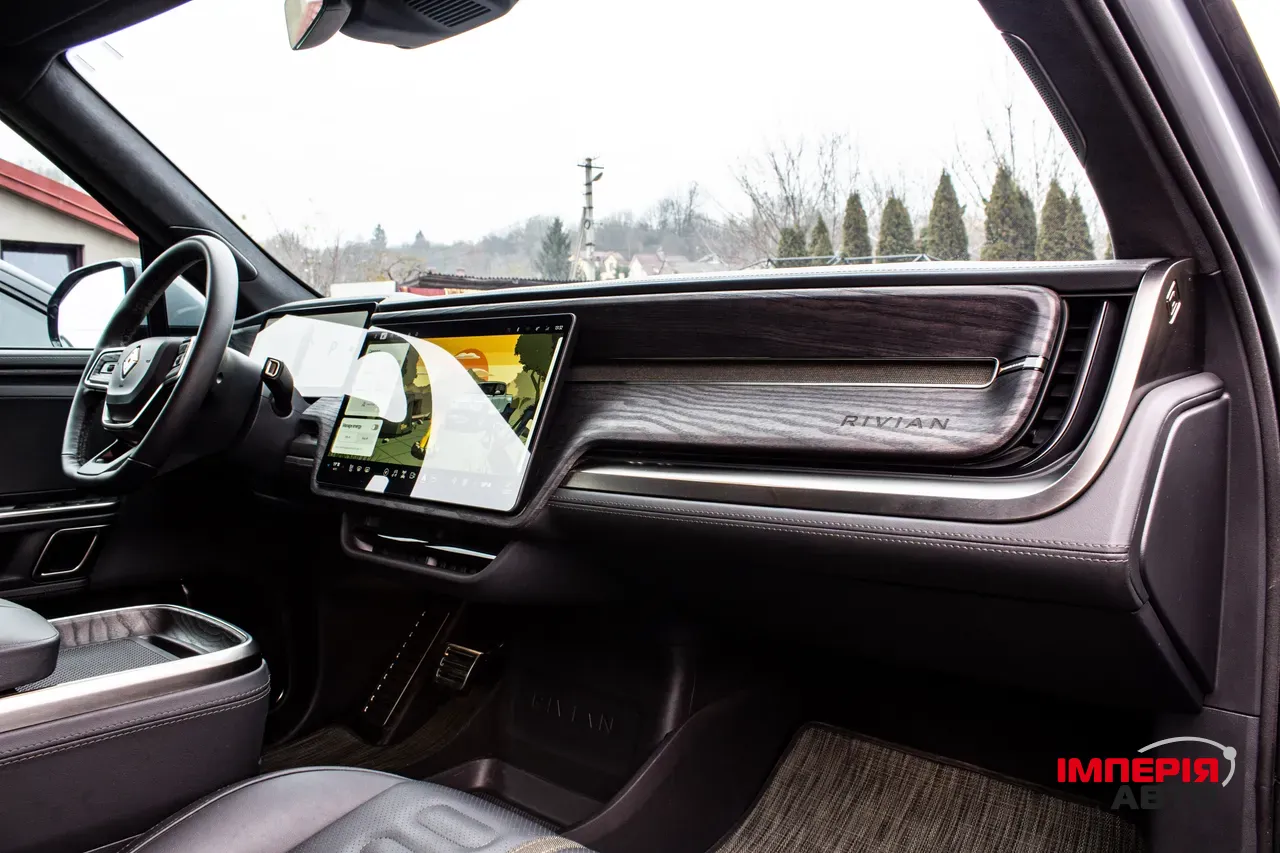 Rivian R1T - фото 87