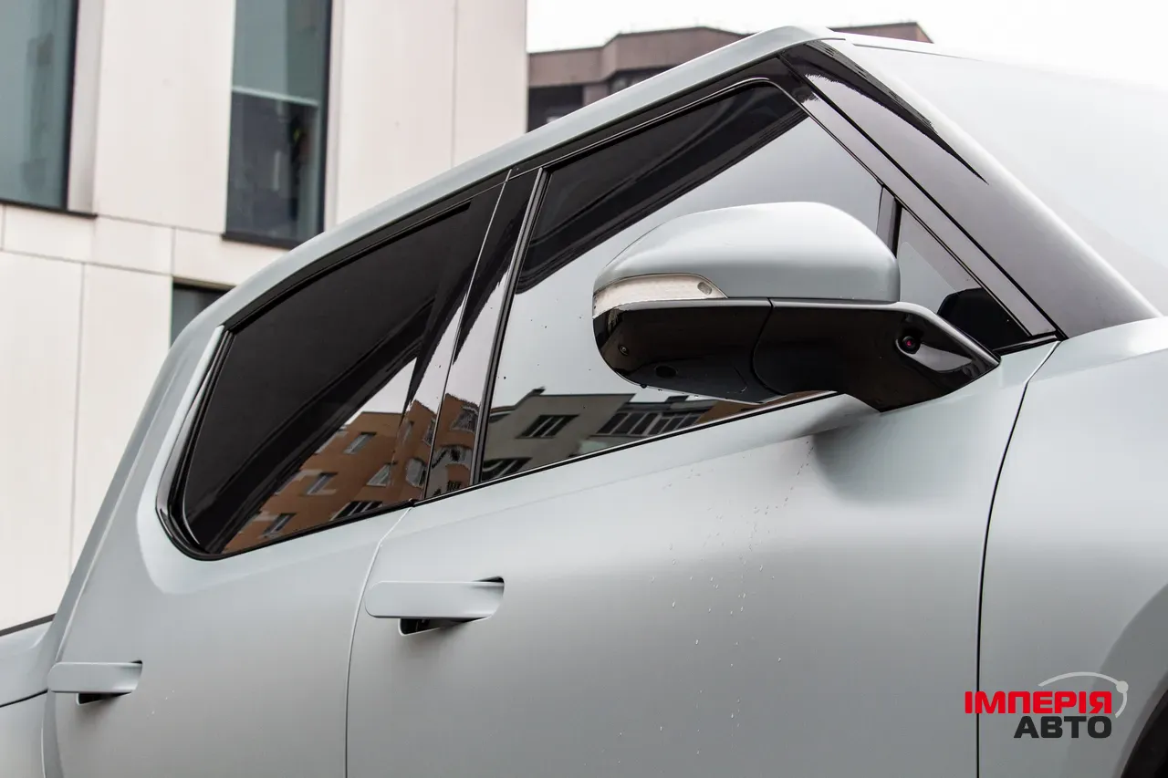 Rivian R1T - фото 69