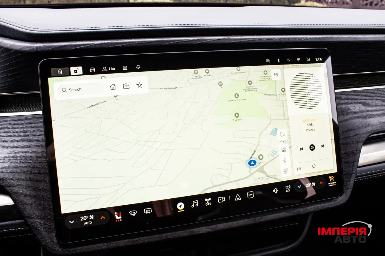 Rivian R1T - фото 50