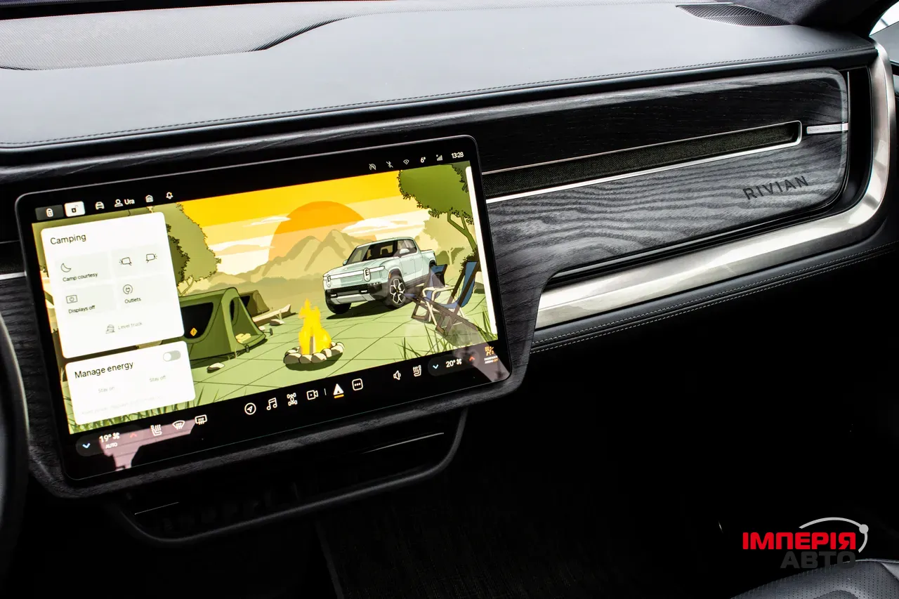 Rivian R1T - фото 92