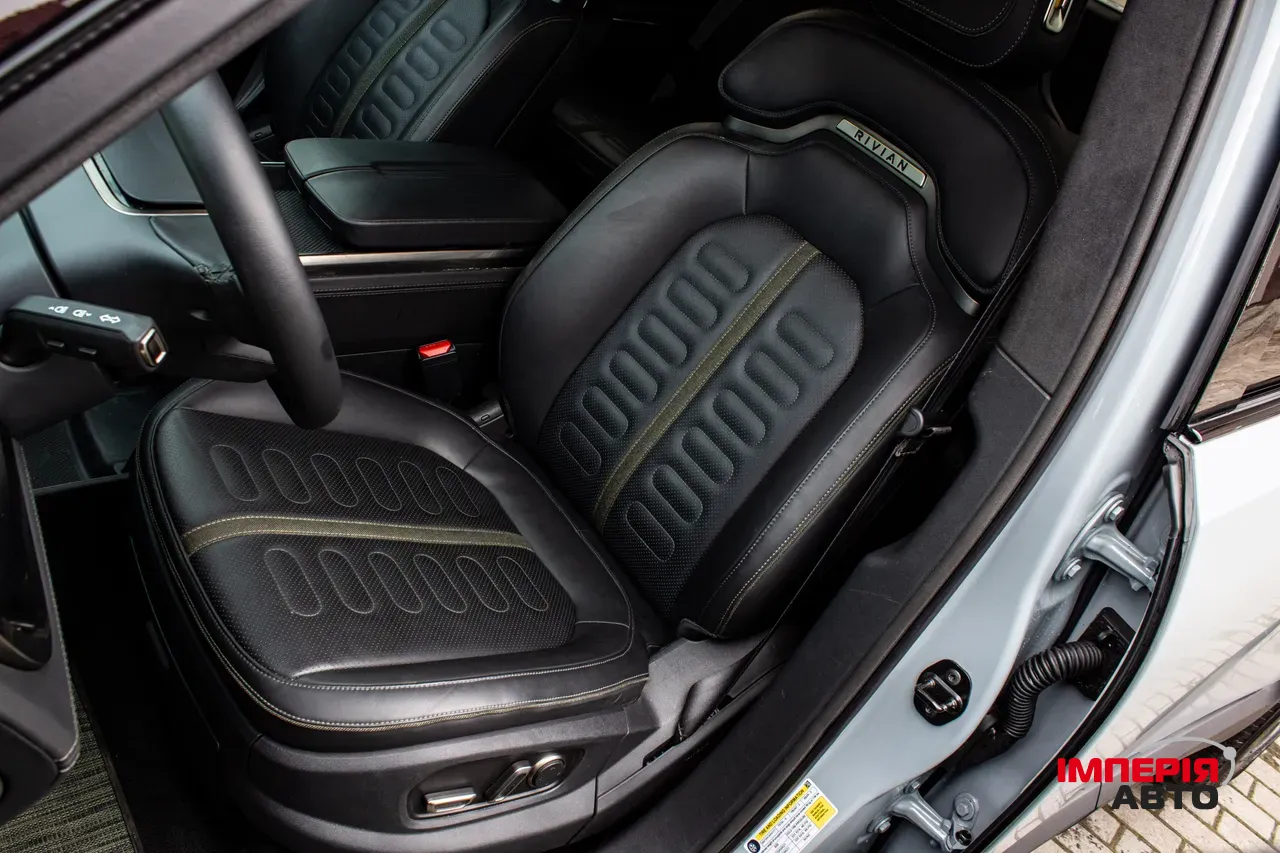 Rivian R1T - фото 2