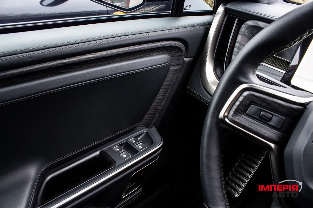 Rivian R1T - фото 82