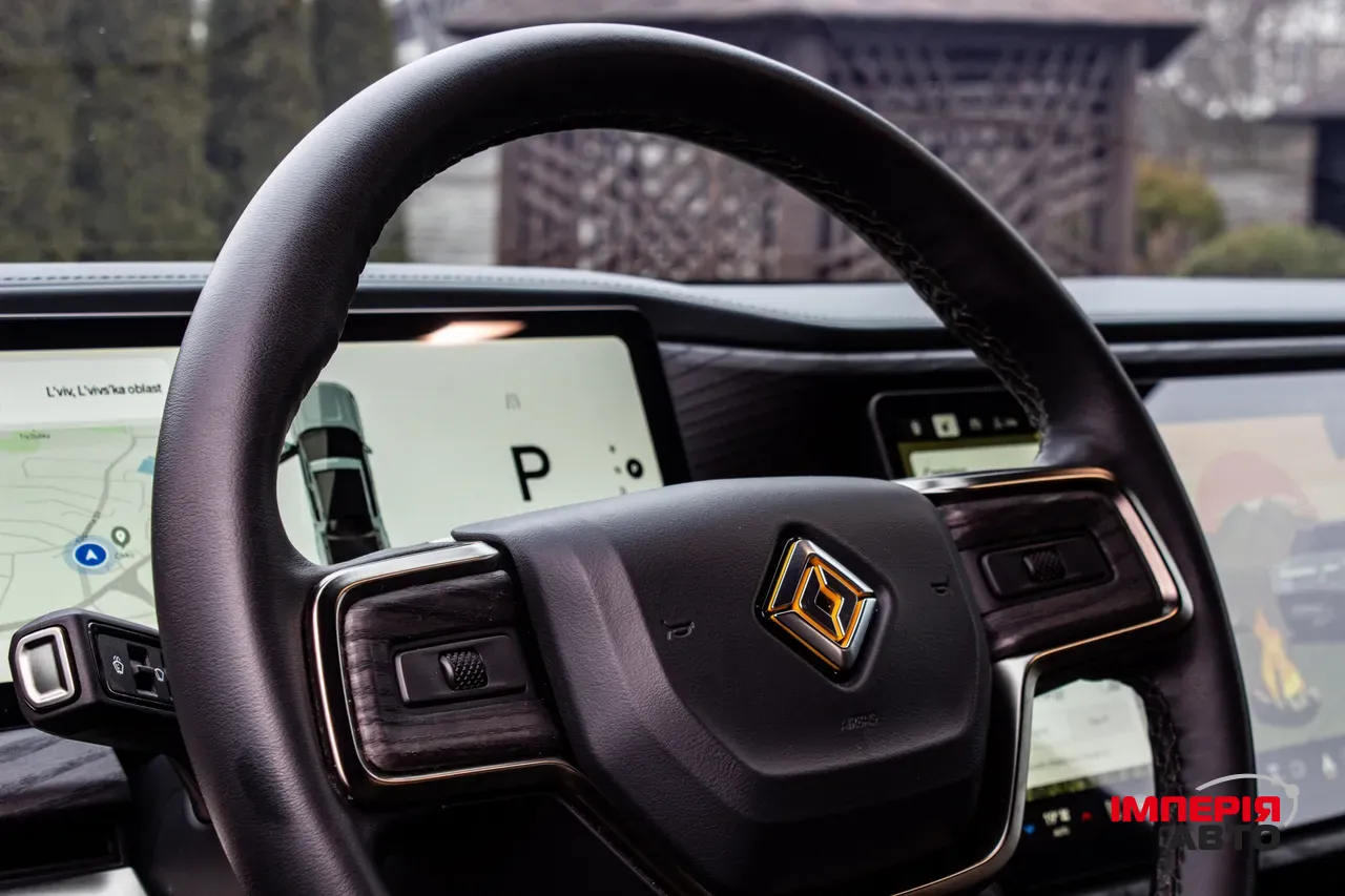 Rivian R1T - фото 54