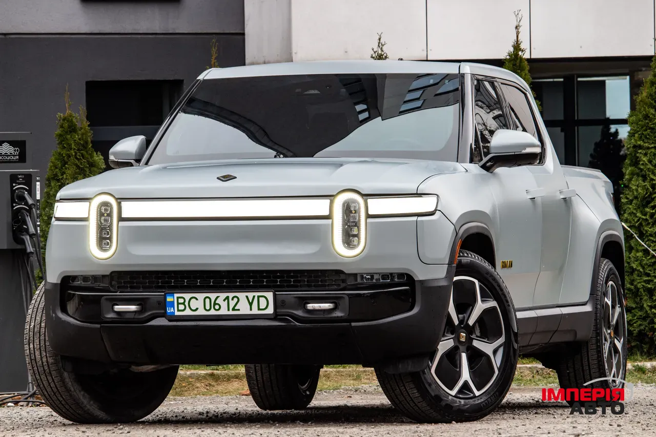 Rivian R1T - фото 93