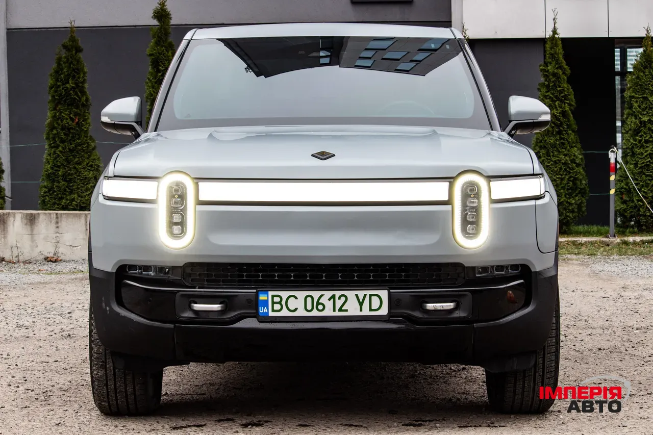 Rivian R1T - фото 58