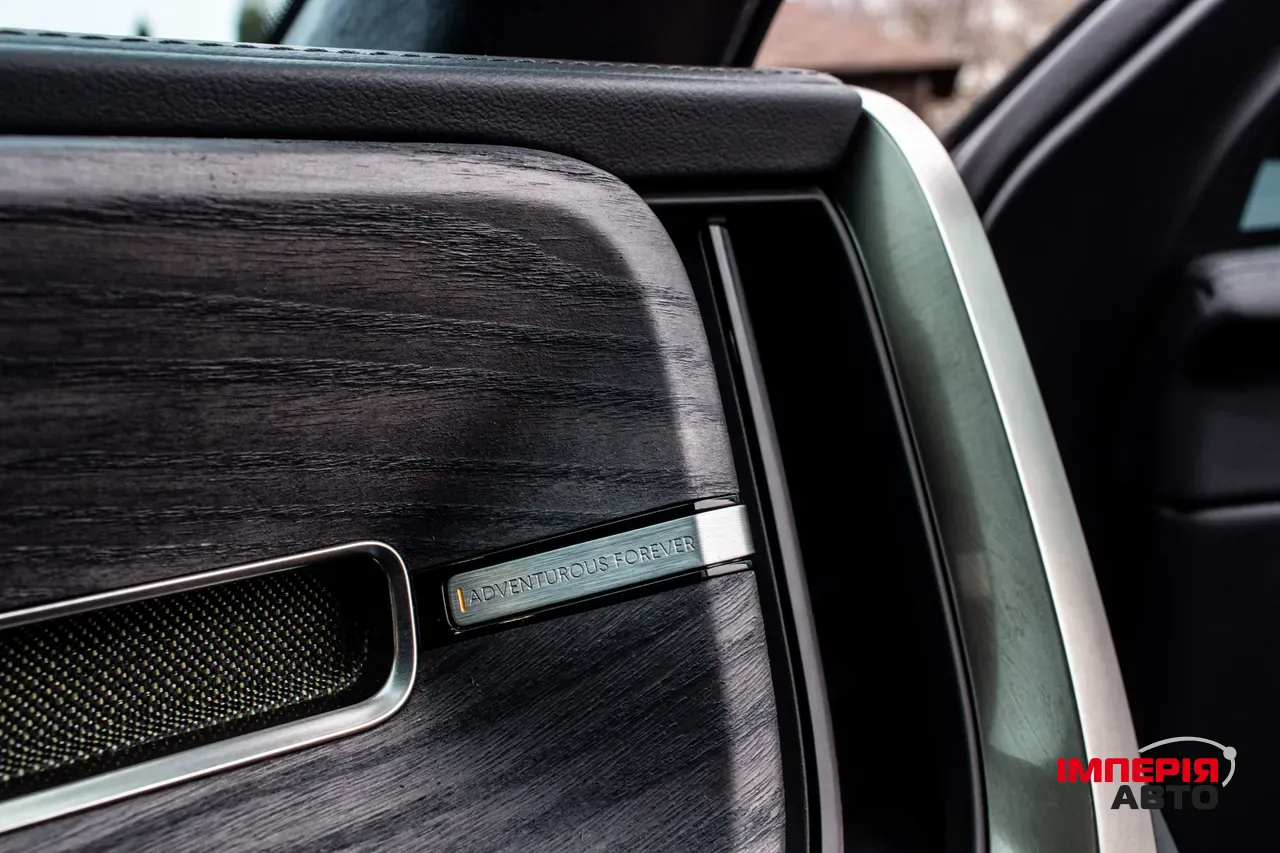 Rivian R1T - фото 14