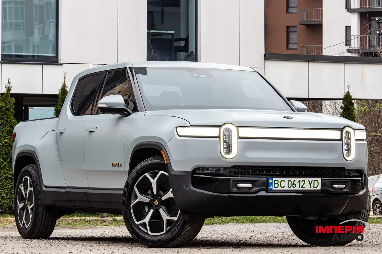 Rivian R1T - фото 1