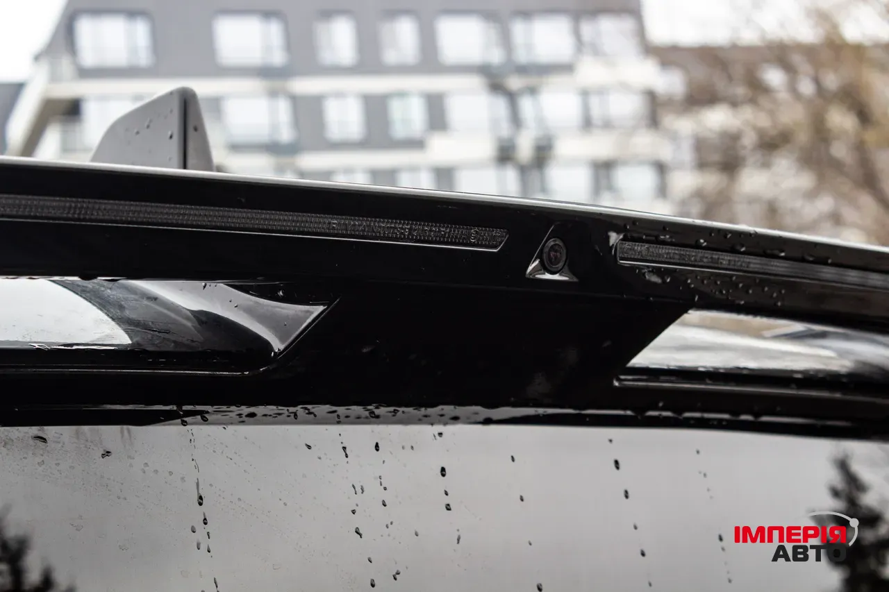 Rivian R1T - фото 83