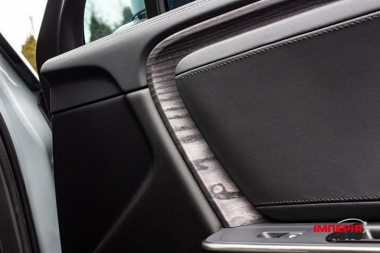 Rivian R1T - фото 73