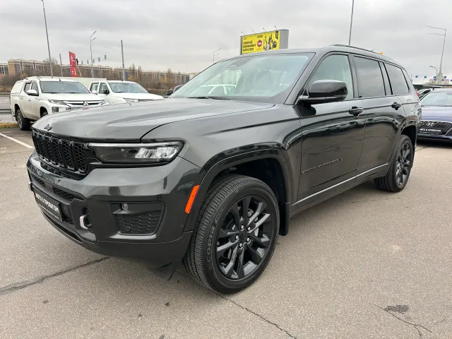 Jeep Grand Cherokee - фото 3