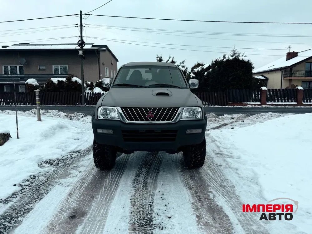Mitsubishi L200 - фото 3