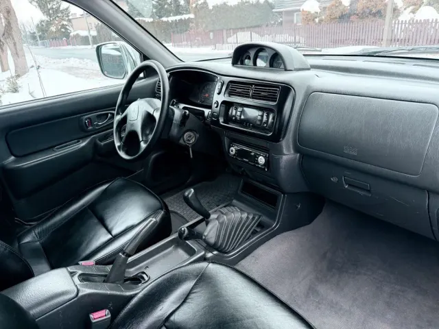 Mitsubishi L200 - фото 4
