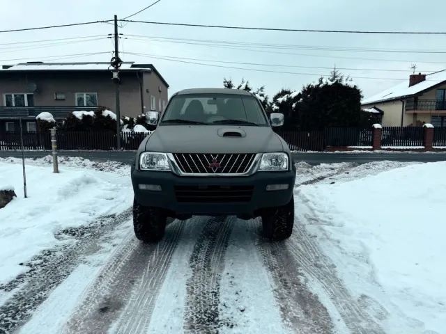 Mitsubishi L200 - фото 3