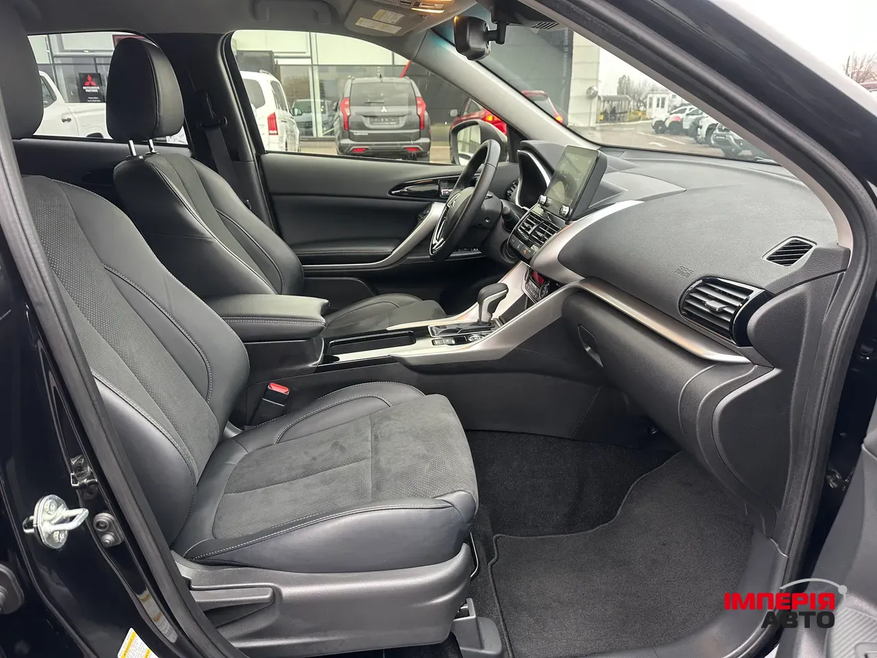 Mitsubishi Eclipse Cross - фото 17