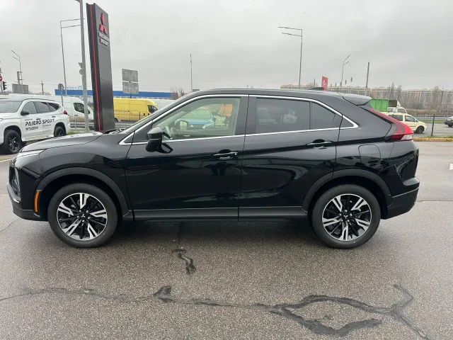 Mitsubishi Eclipse Cross - фото 4