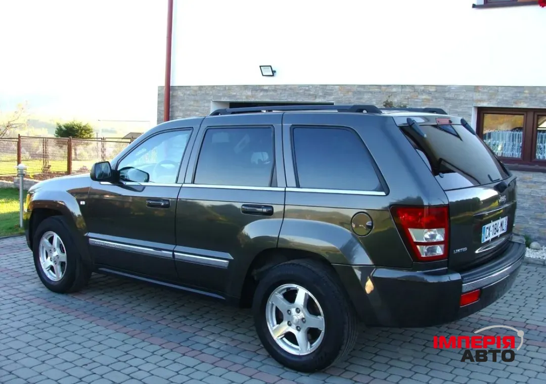 Jeep Grand Cherokee - фото 3
