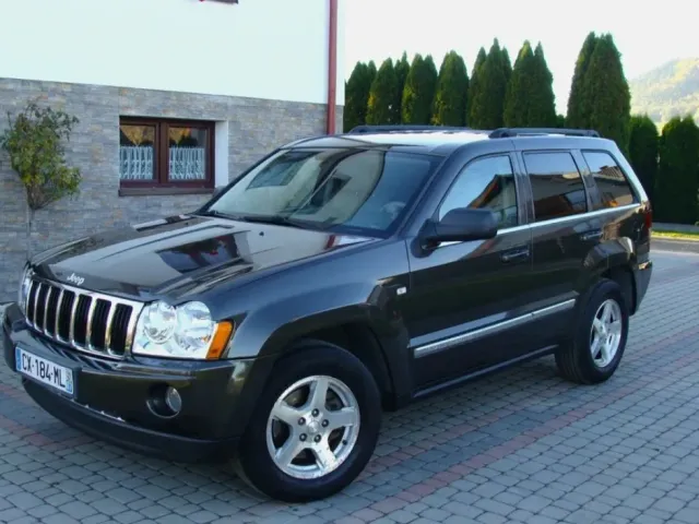 Jeep Grand Cherokee - фото 1