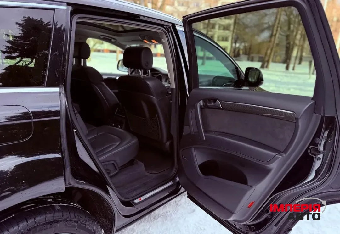 Audi Q7 - фото 5