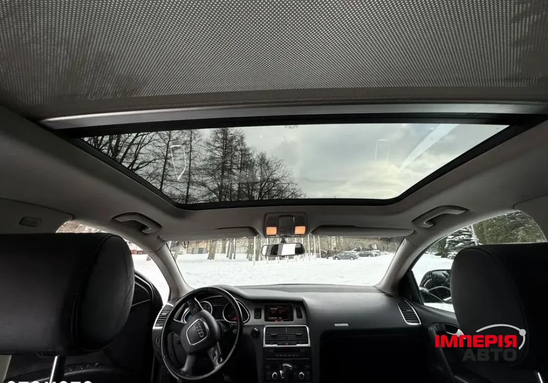 Audi Q7 - фото 7
