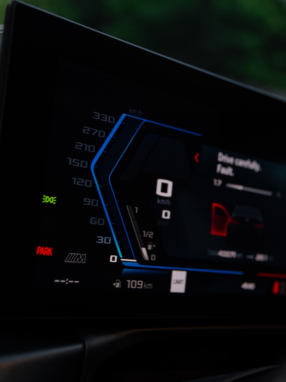 BMW M3 - фото 11