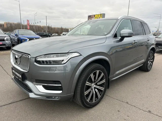 Volvo XC90 - фото 3