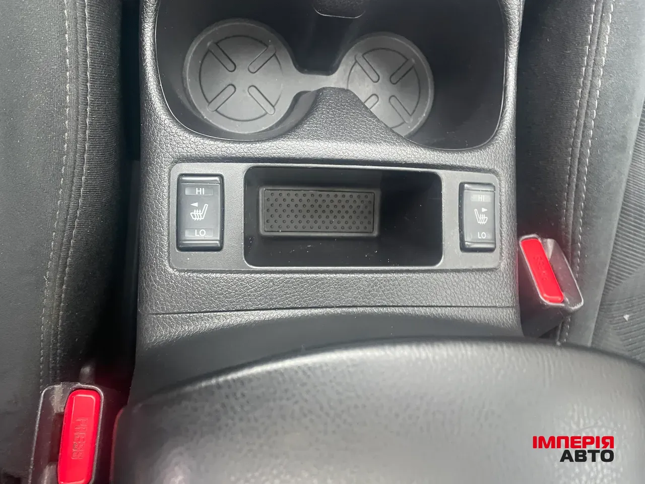 Nissan Rogue - фото 22