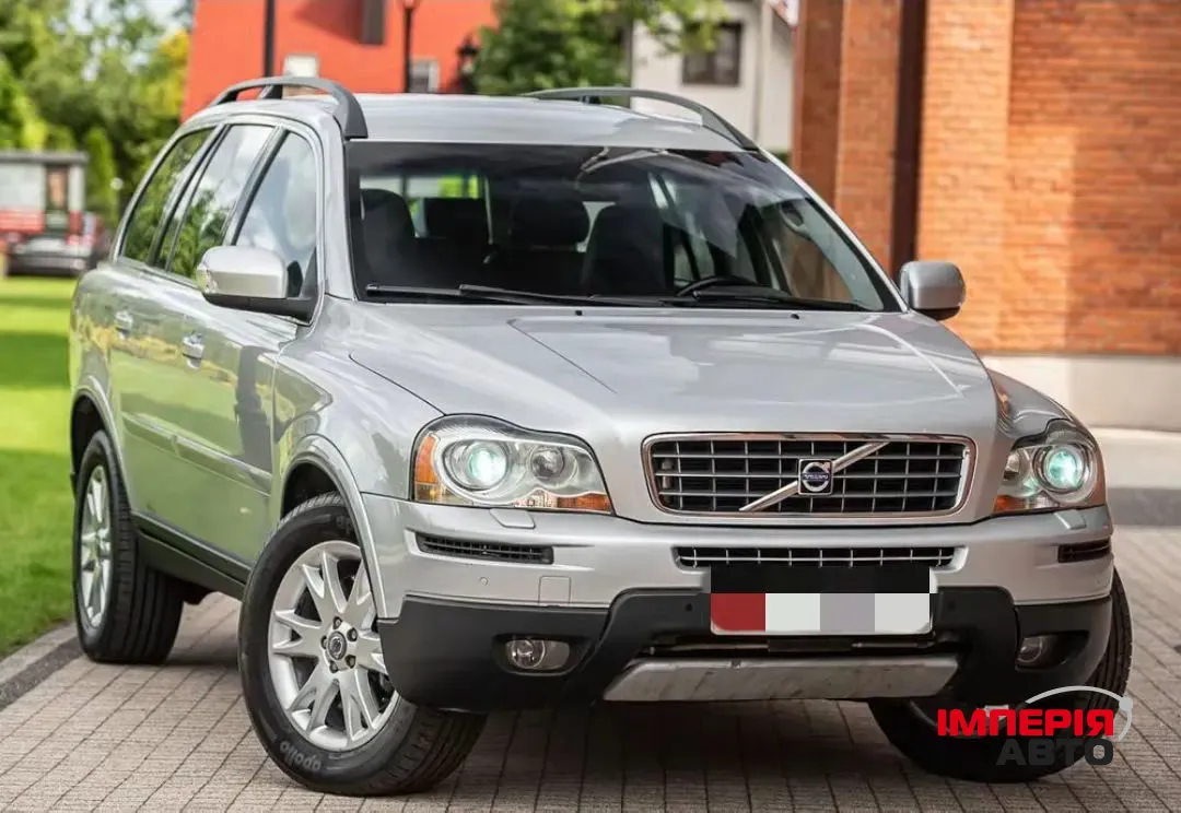 Volvo XC90 - фото 6