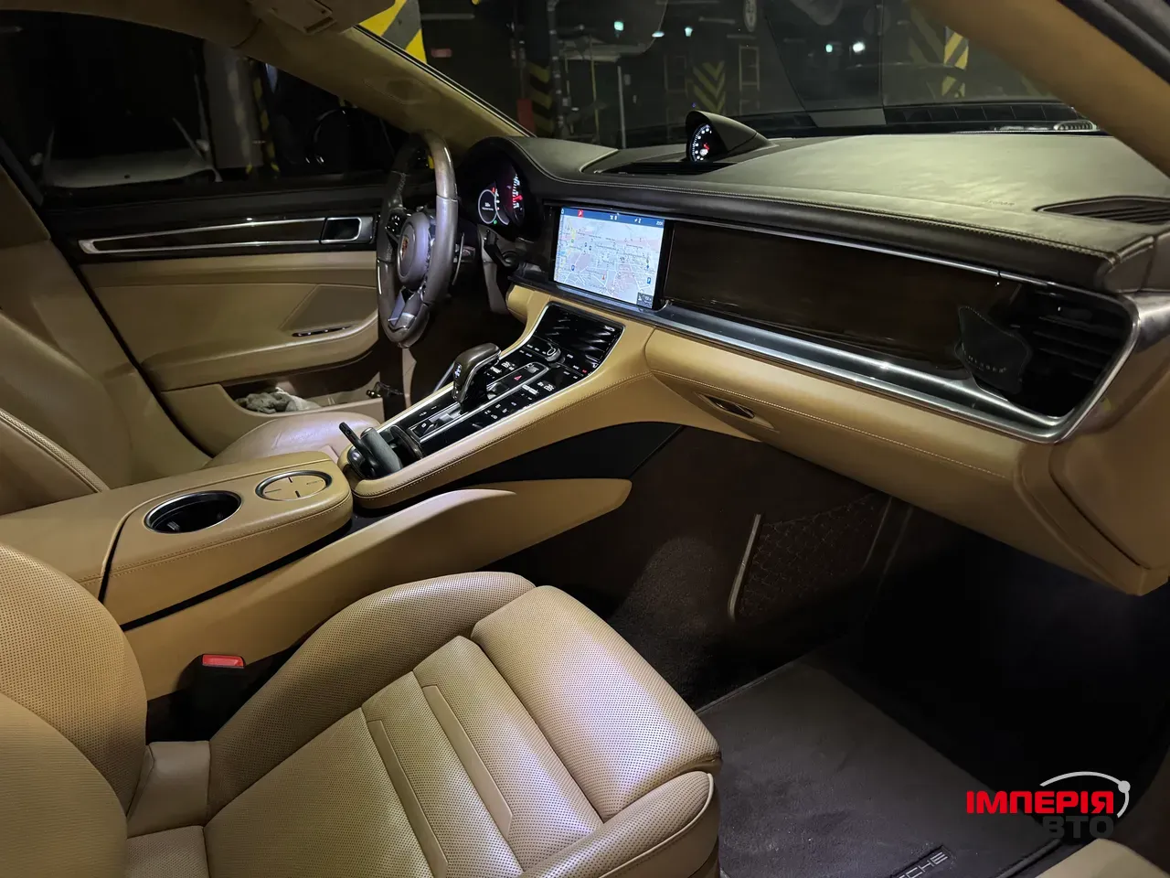 Porsche Panamera - фото 31