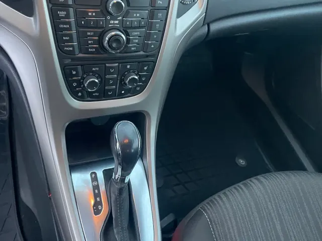 Opel Astra - фото 3