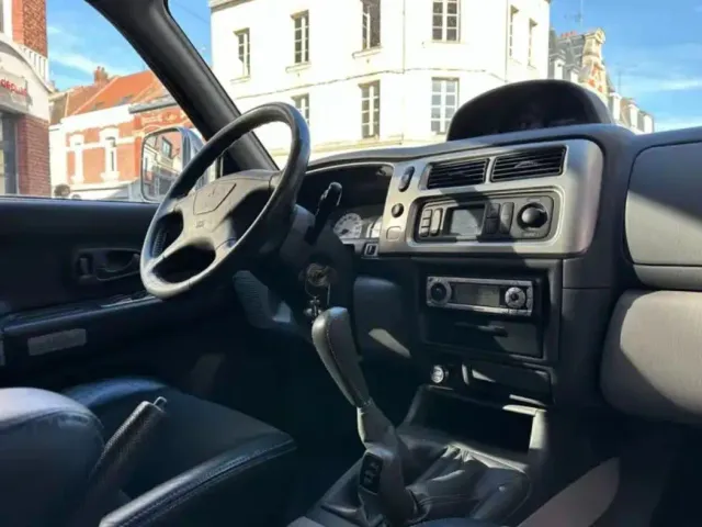 Mitsubishi Pajero Sport - фото 3