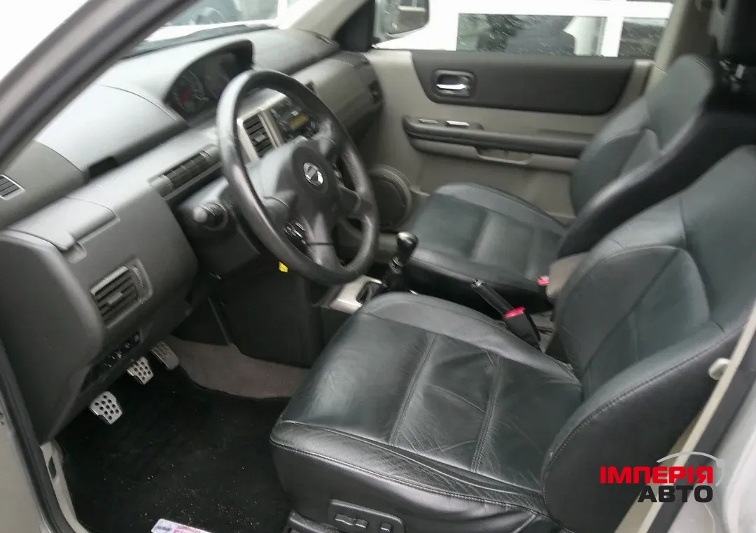 Nissan X-Trail - фото 8