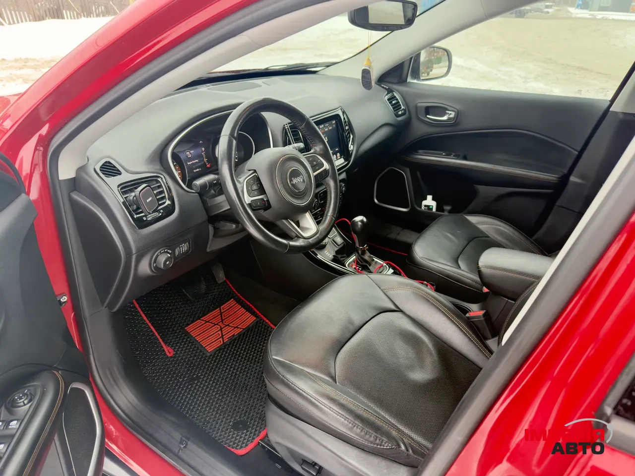 Jeep Compass - фото 9