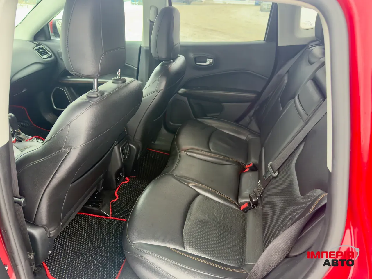 Jeep Compass - фото 11