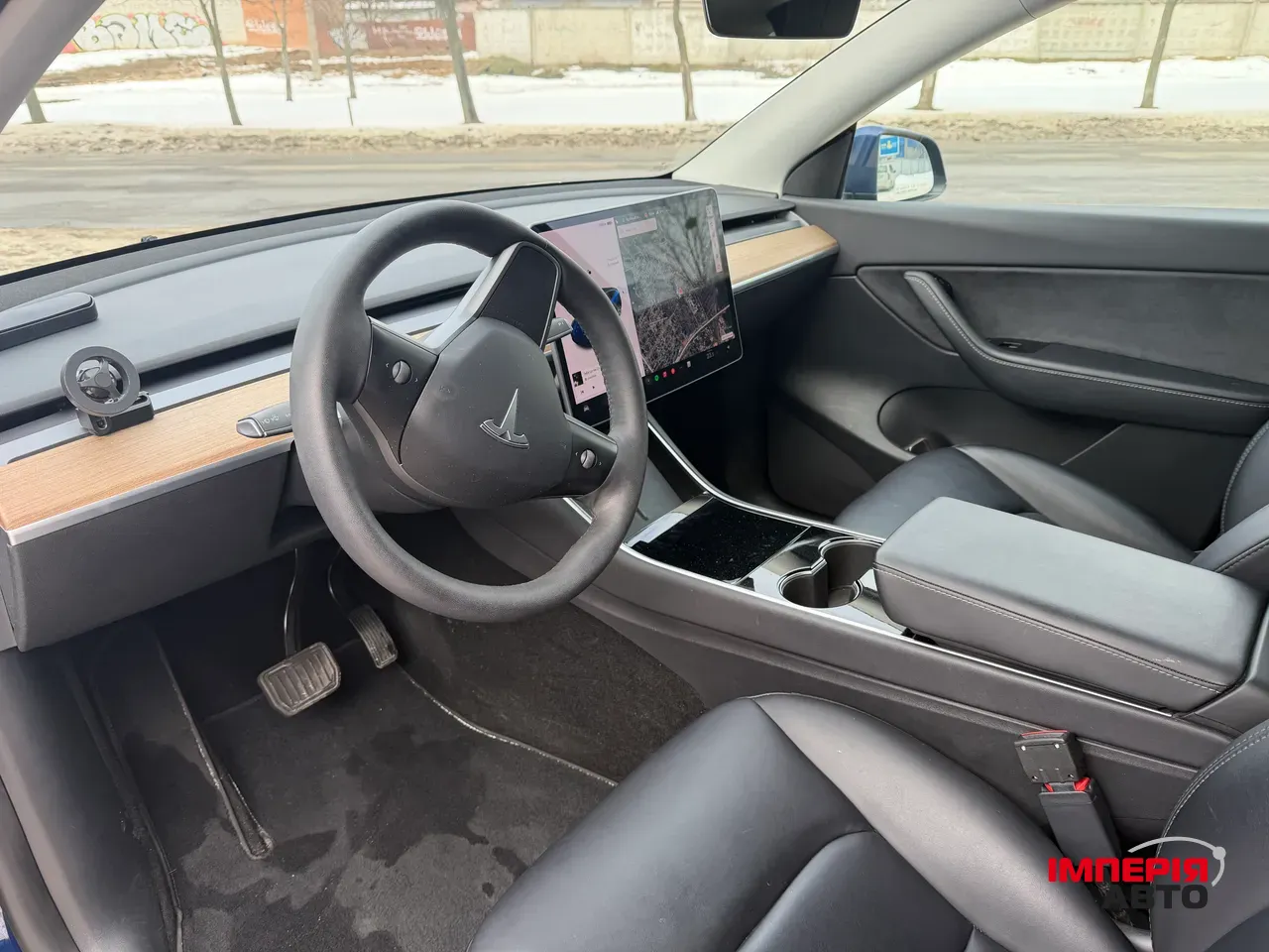 Tesla Model Y - фото 12