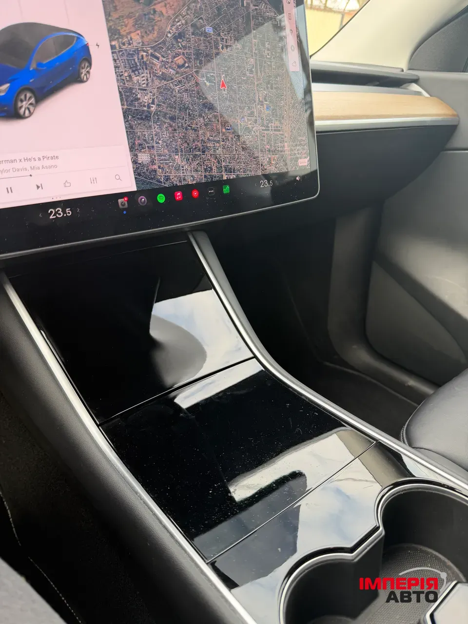 Tesla Model Y - фото 20