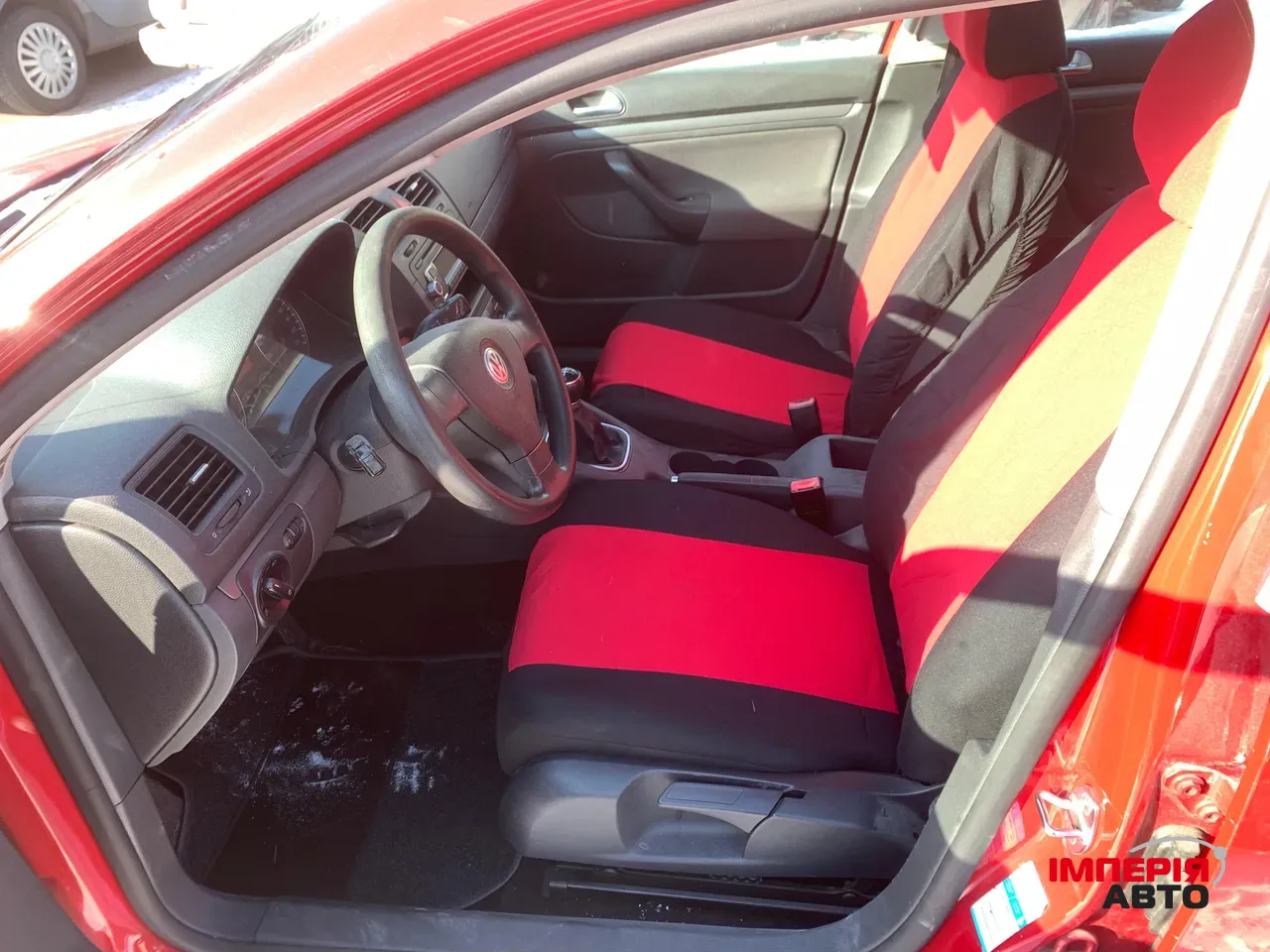 Volkswagen Golf - фото 3