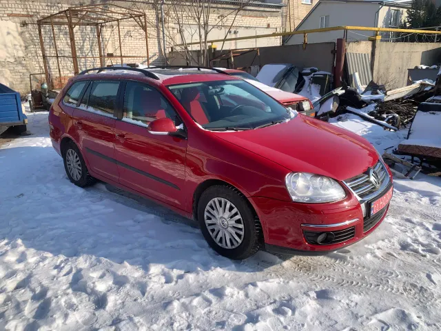 Volkswagen Golf - фото 2