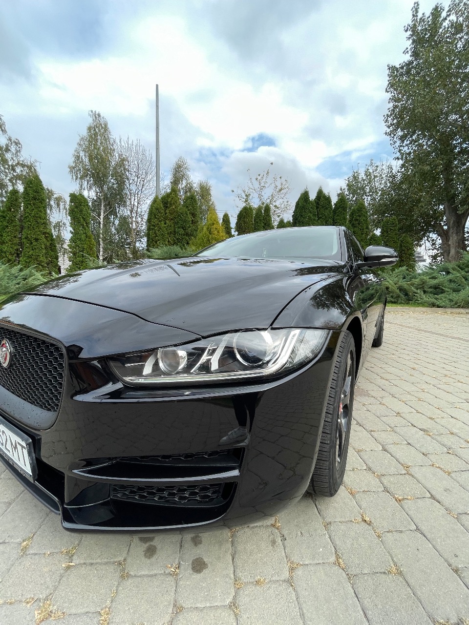 Jaguar XE - фото 20