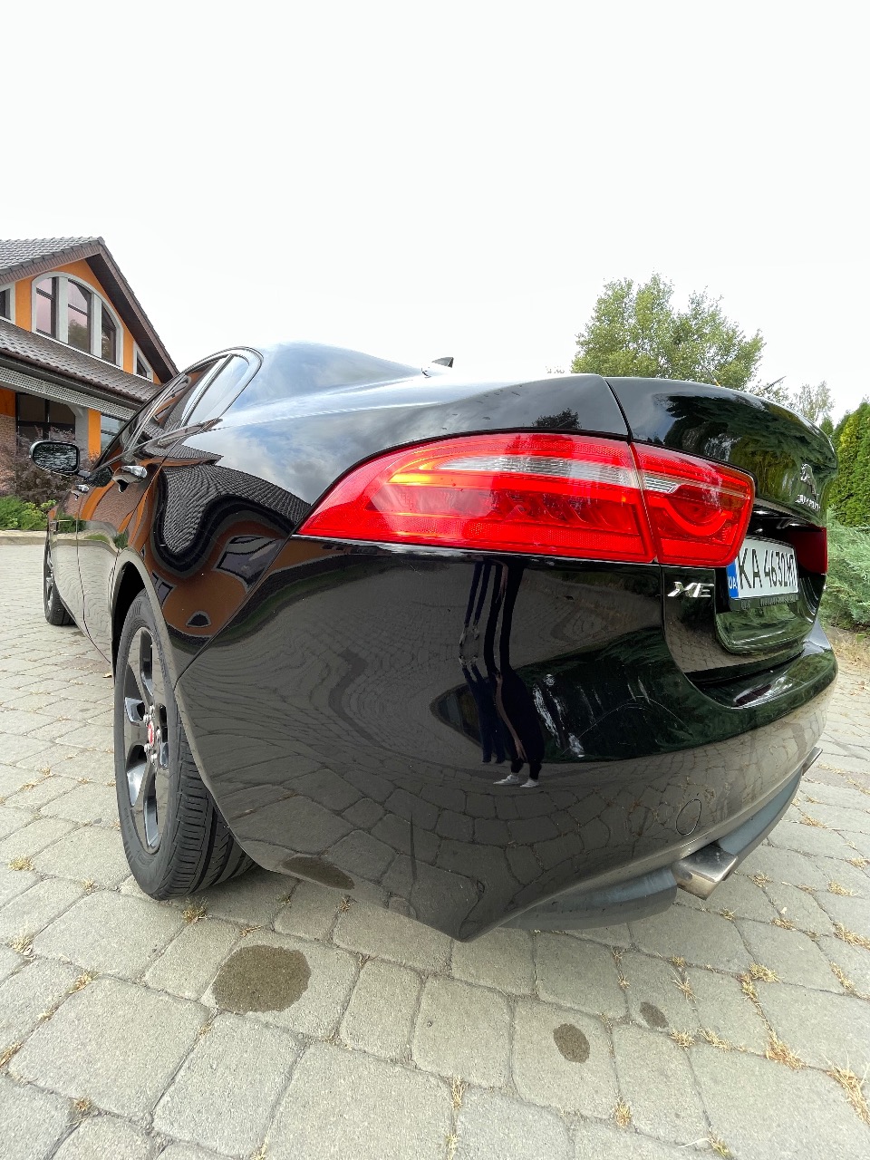 Jaguar XE - фото 26